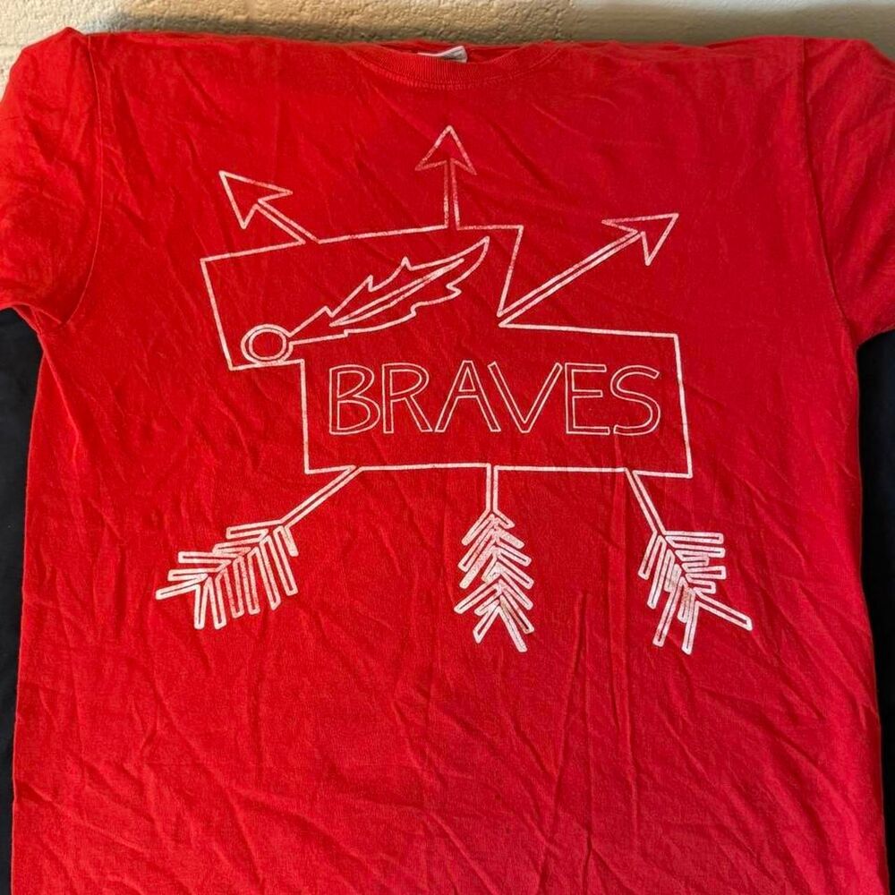 Gildan Men's Braves Tee